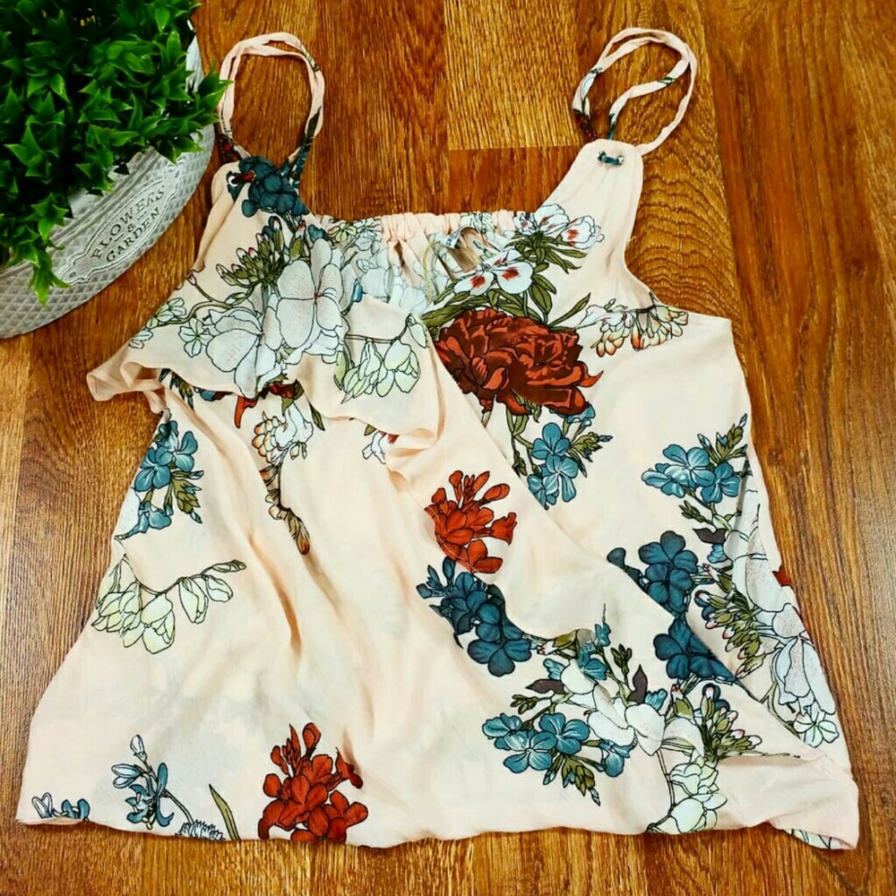 BOHO Floral Surplice Top - Picture 7 of 7